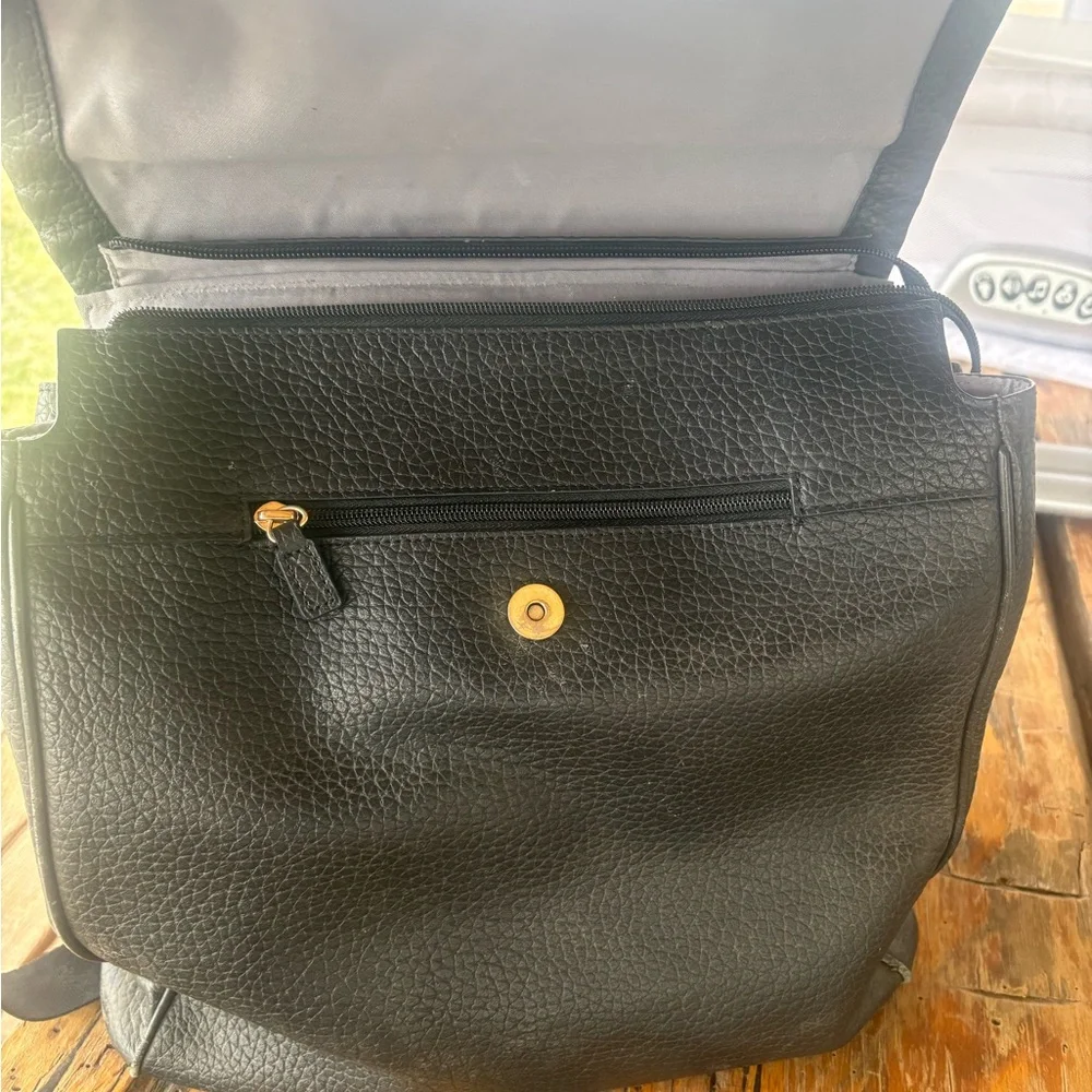 Storksak pebbled leather